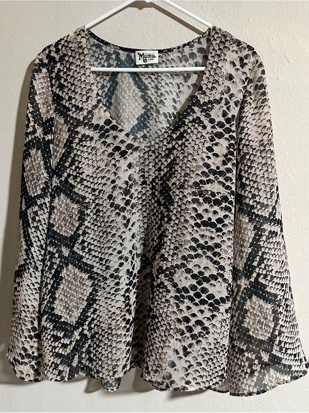Show Me Your MuMu Snake Print V-Neck Blouse - Black & Cream